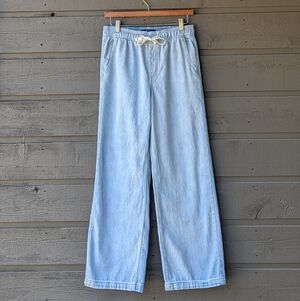 GAP Denim High-Rise Wide Leg Jeans Elastic Waist Size XS Light Wash Denim
